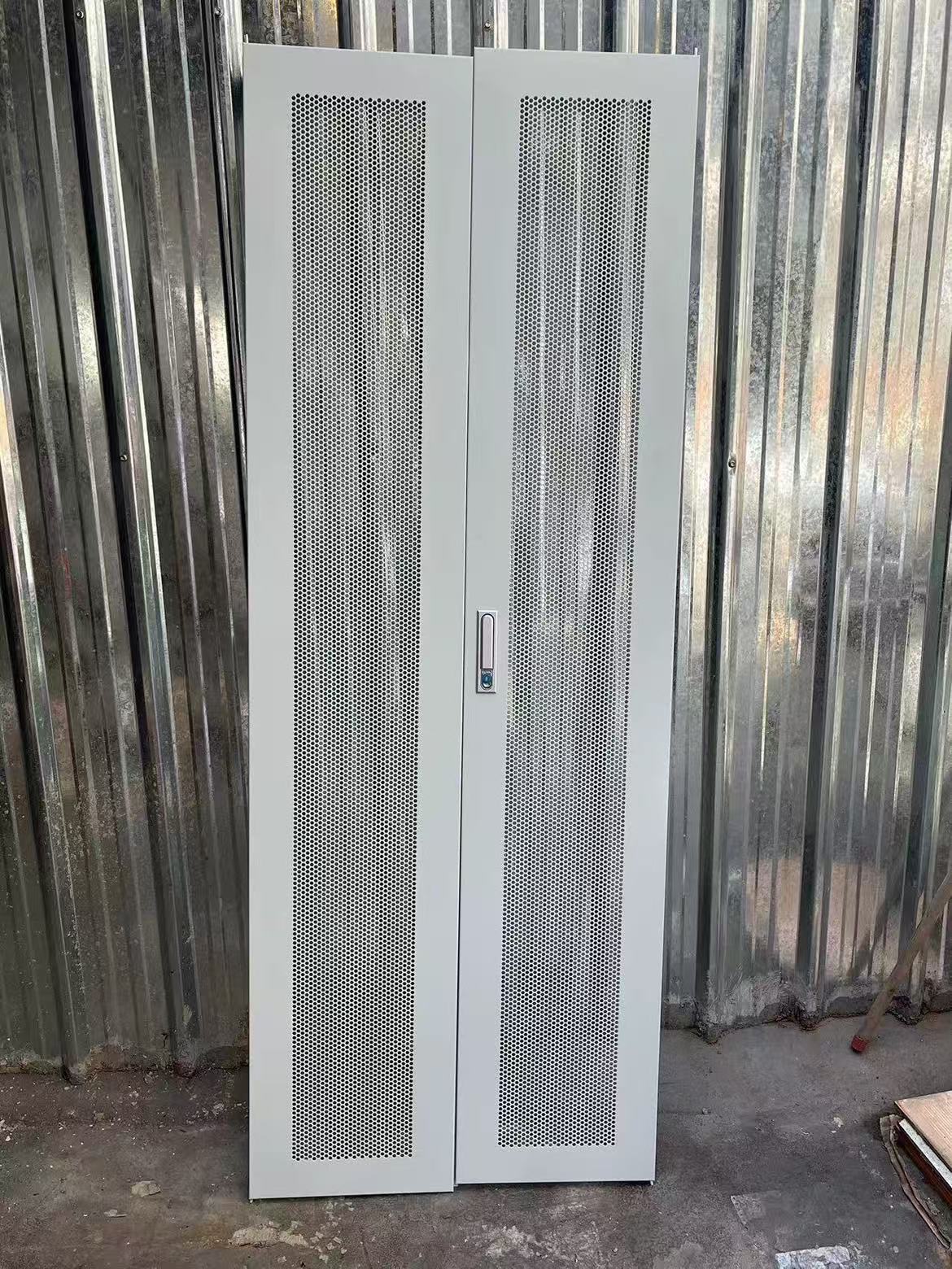 Flat Double-Swing Mesh Door
