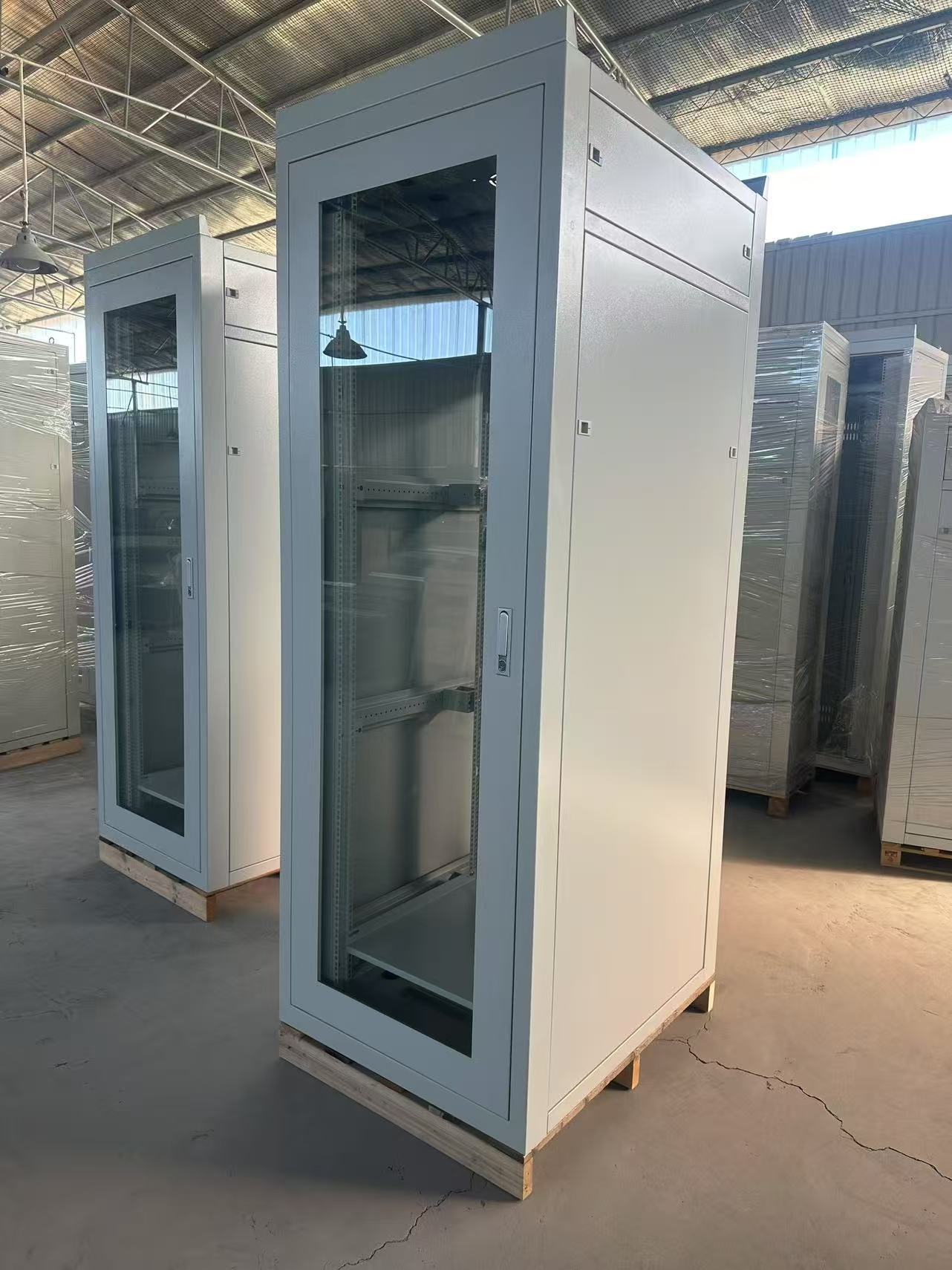 19-inch standard server rack cabinet