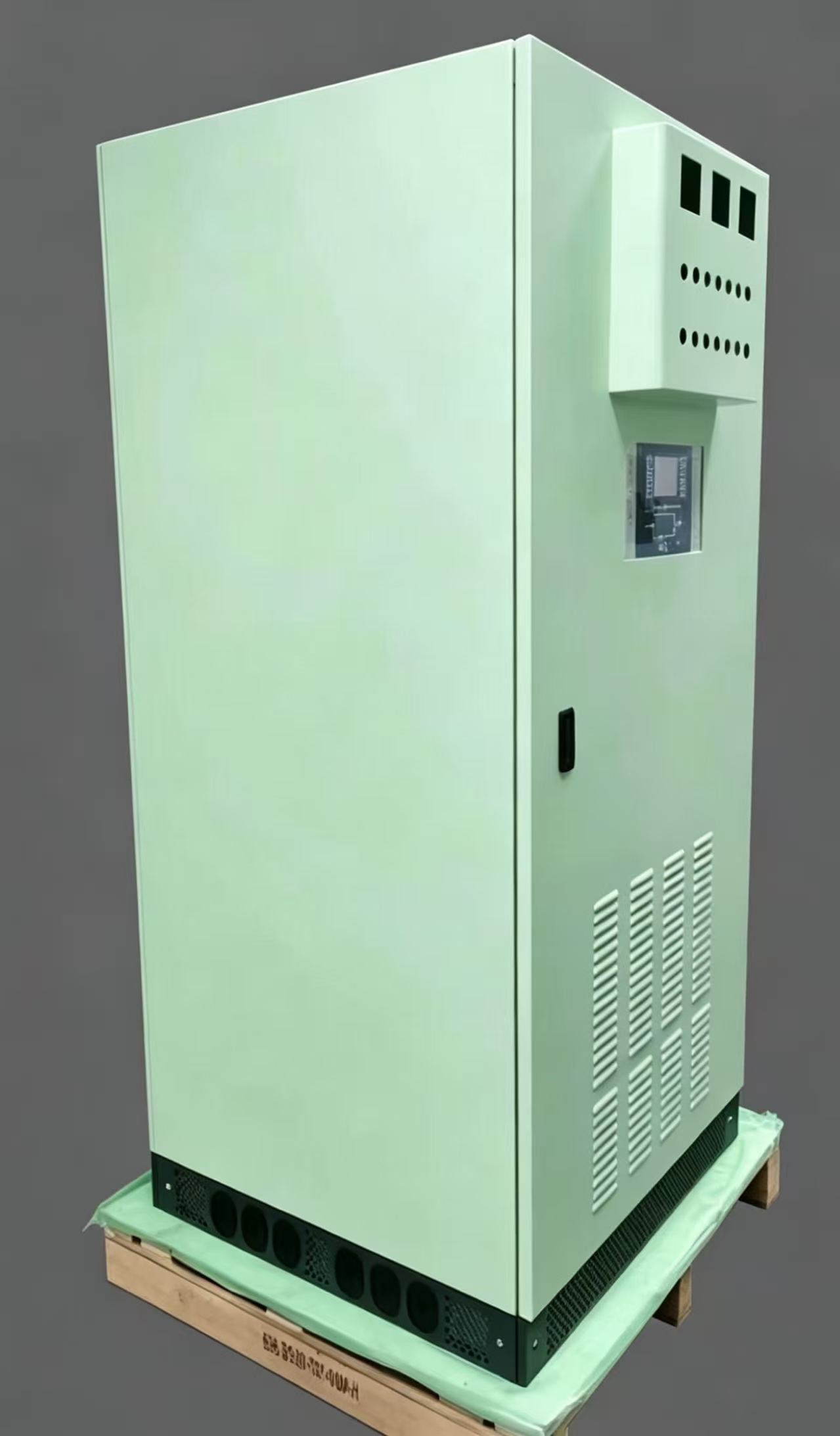 Outdoor waterproof network cabinet with anti-corrosion treatment